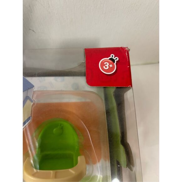 Cocomelon deluxe Family house Playset sealed 11 piece (Store go House)new - Picture 5 of 6